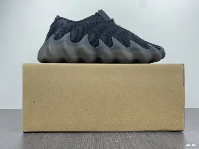 H68032 400 ADIDAS YEEZY 0630